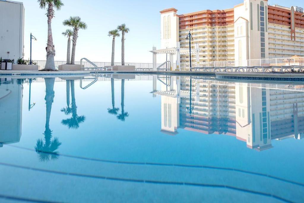 Living Right At Laketown Wharf #1016 By Nautical Properties Panama City Beach Exteriér fotografie