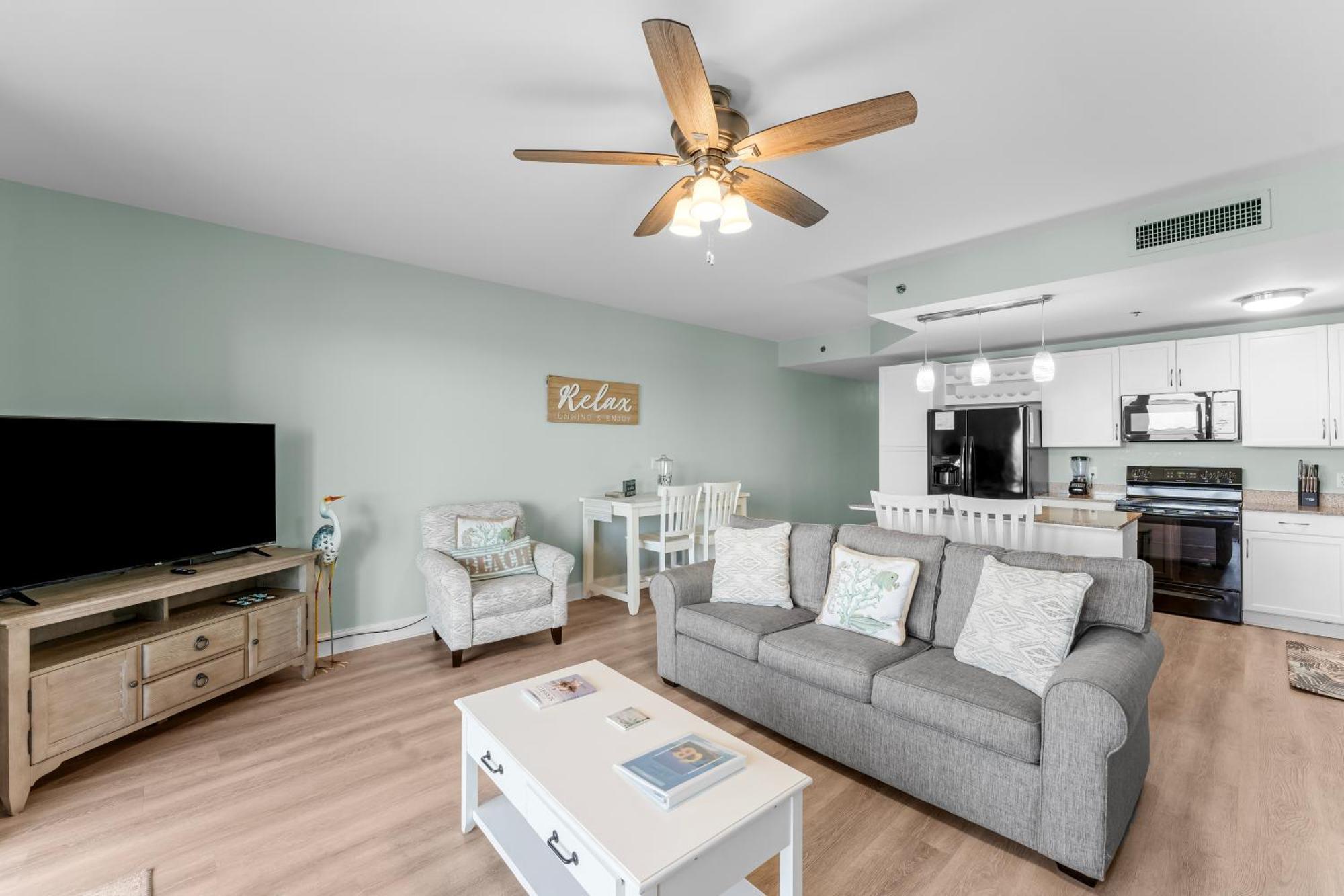 Living Right At Laketown Wharf #1016 By Nautical Properties Panama City Beach Exteriér fotografie